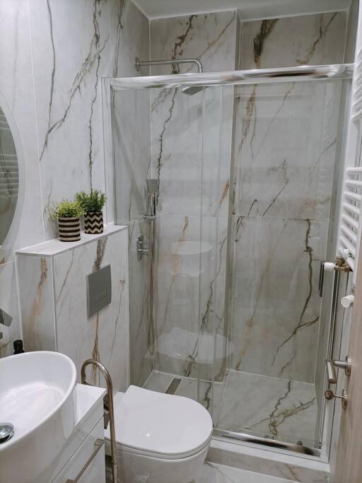 Appartement Luxe Boutique With Balcony *